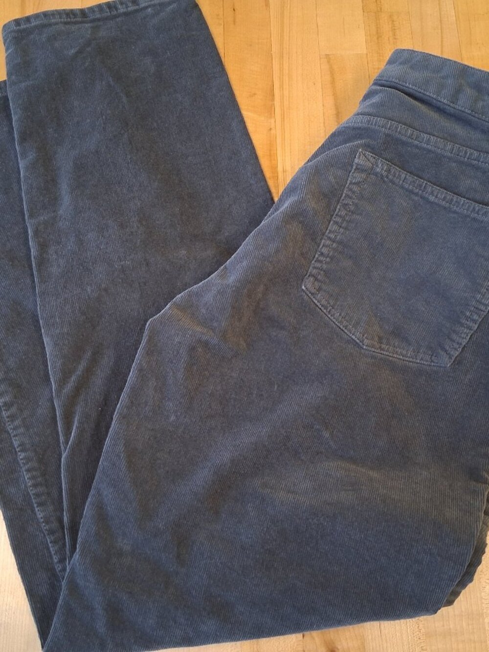 Talbot womens size 8 gray cords